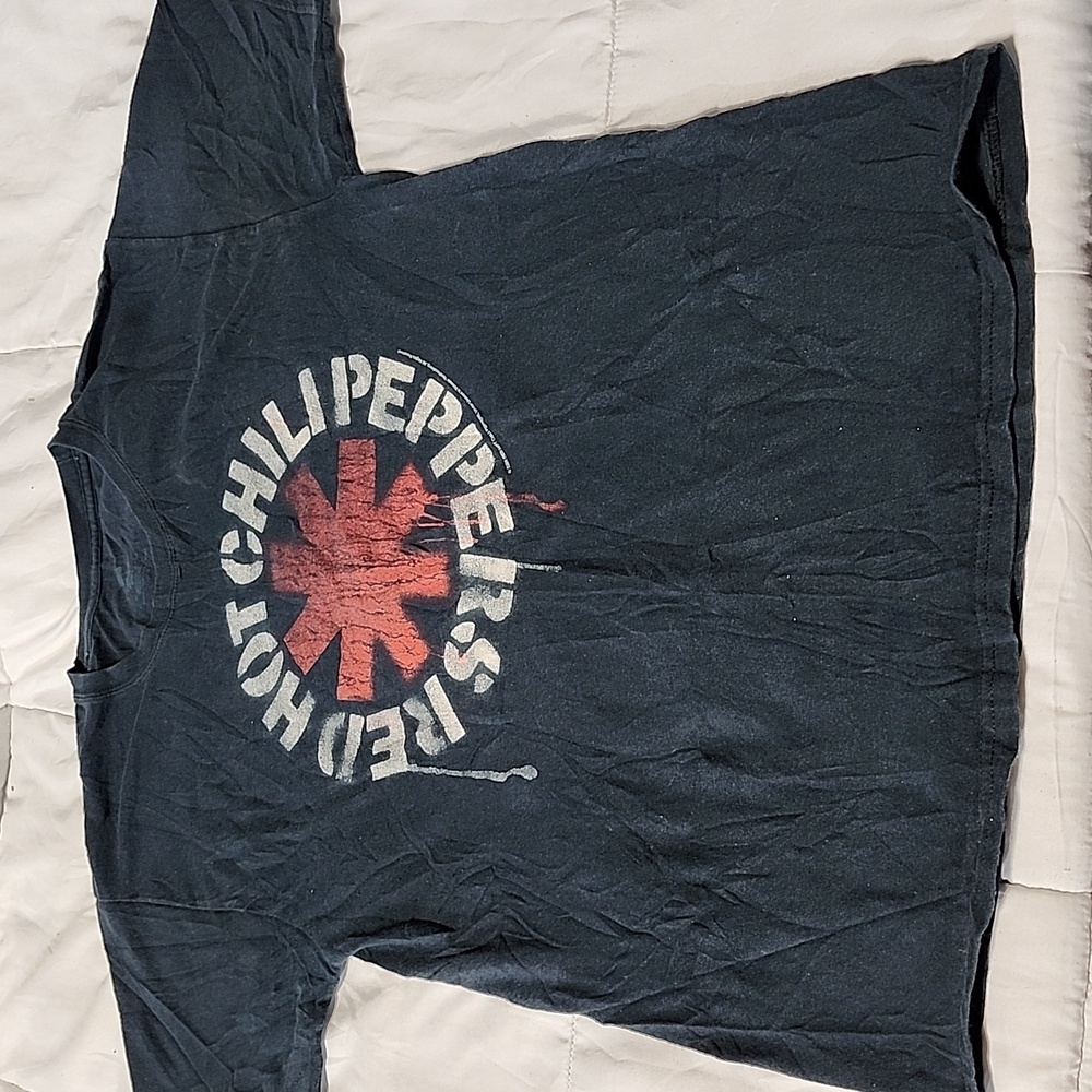 Vintage Red Hot Chili Peppers Band T-Shirt Size M Color Black